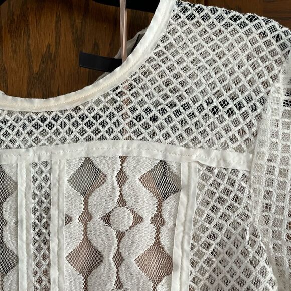 BCBG ivory 2-piece gorgeous dress set.Straight style, laced shell, solid slip, S - Picture 8 of 14